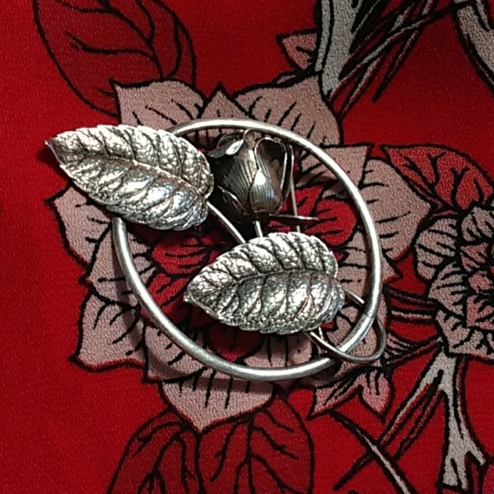 VINTAGE STERLING SILVER FORSTNER 3D ROS BROOCH PIN